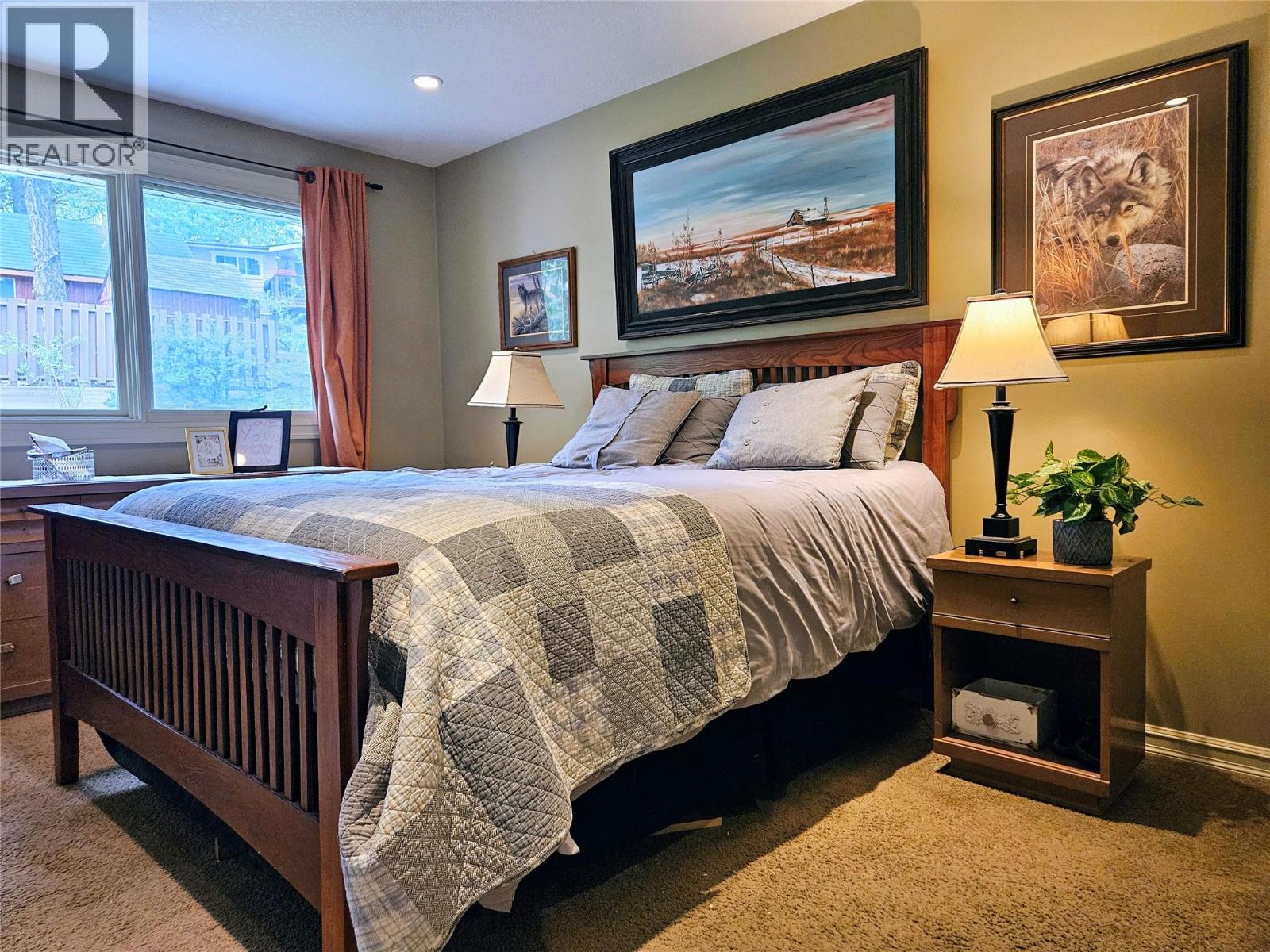1718 9th Avenue, Invermere
