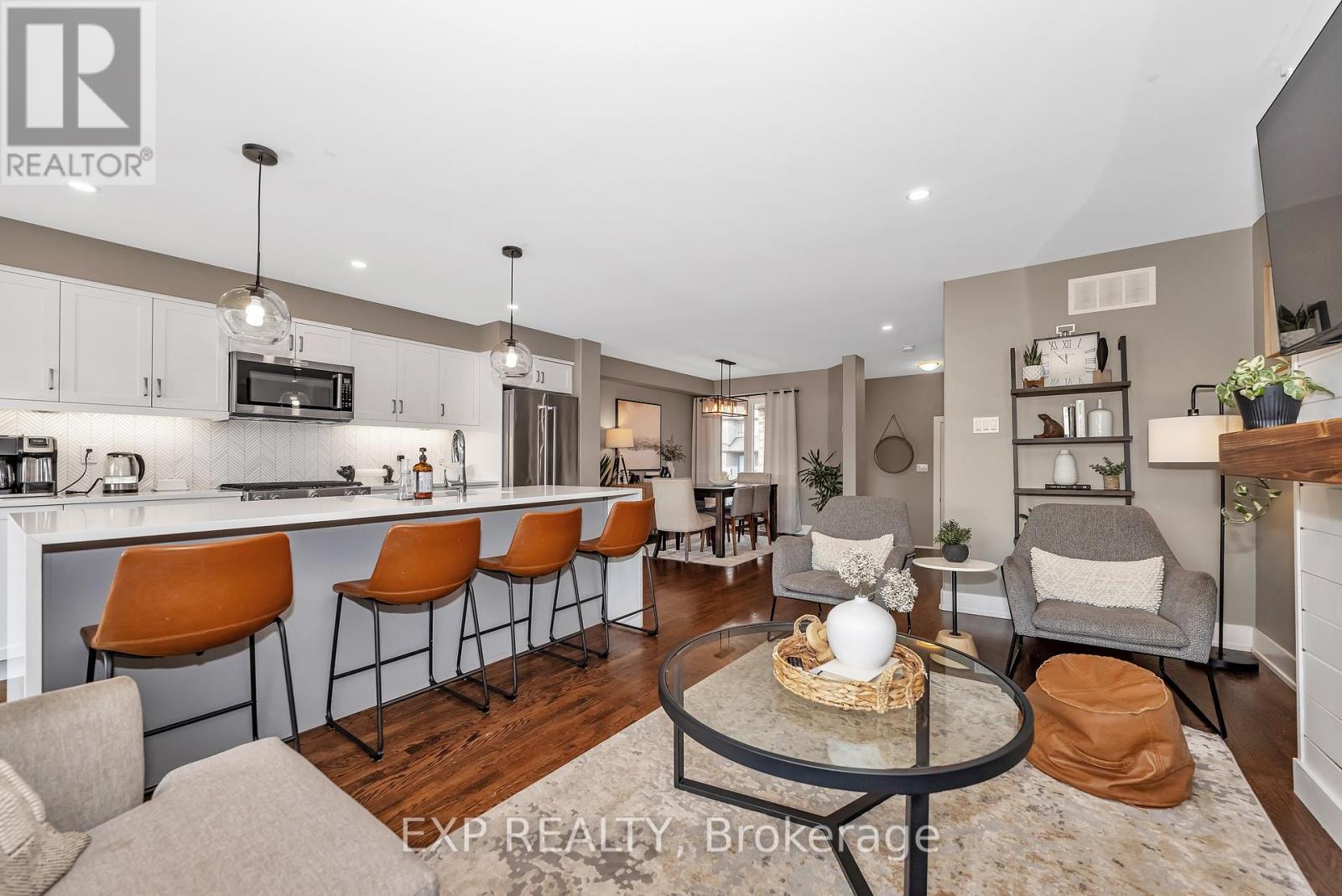 Photo 10 of 226 Purchase Crescent, Ottawa ON