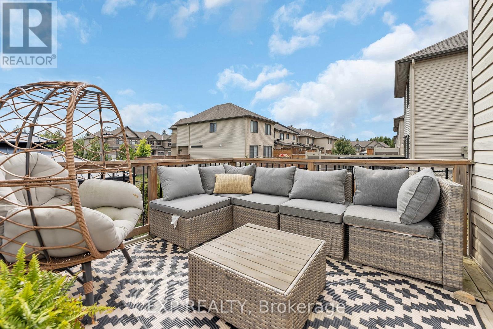 Photo 32 of 226 Purchase Crescent, Ottawa ON