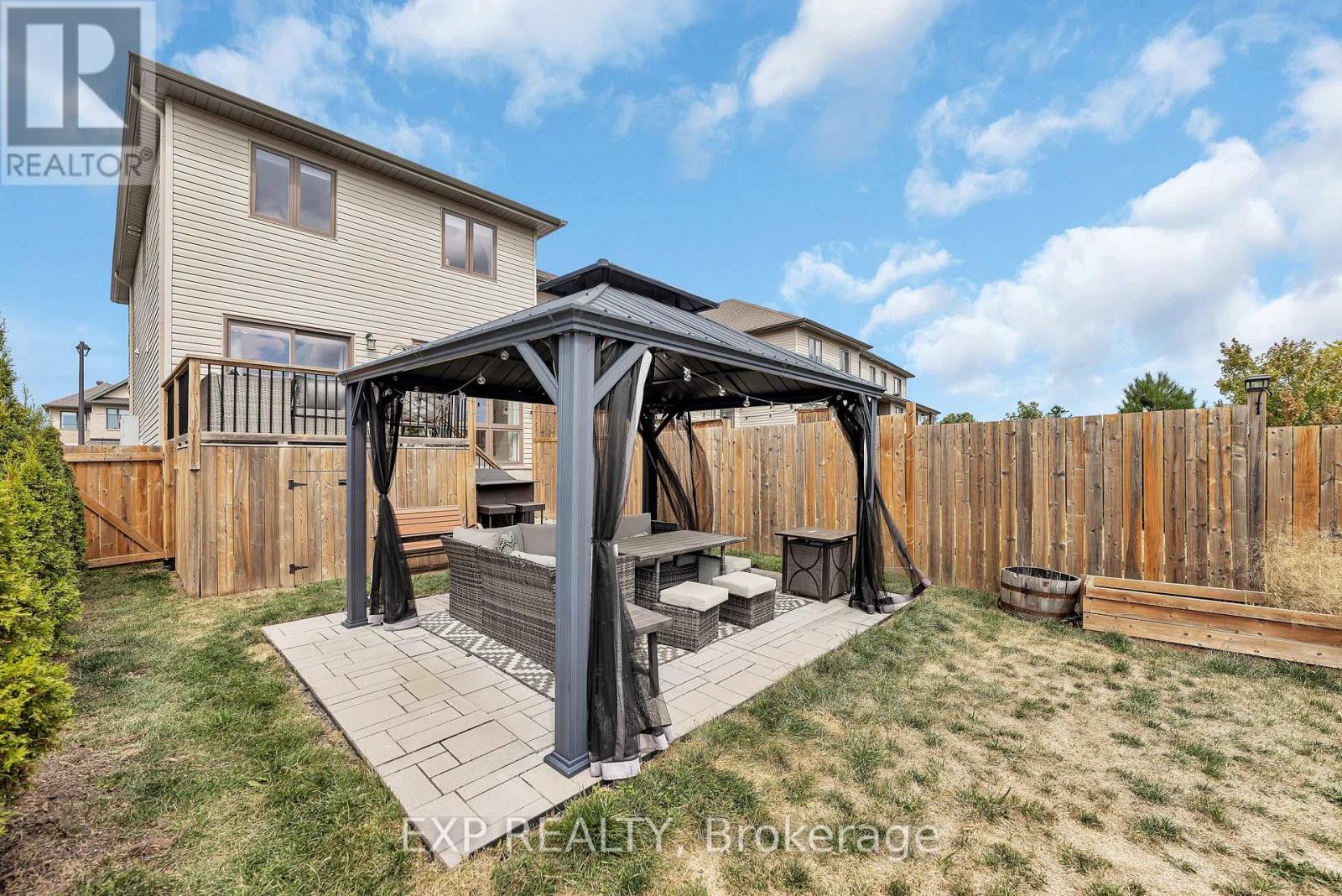 Photo 34 of 226 Purchase Crescent, Ottawa ON