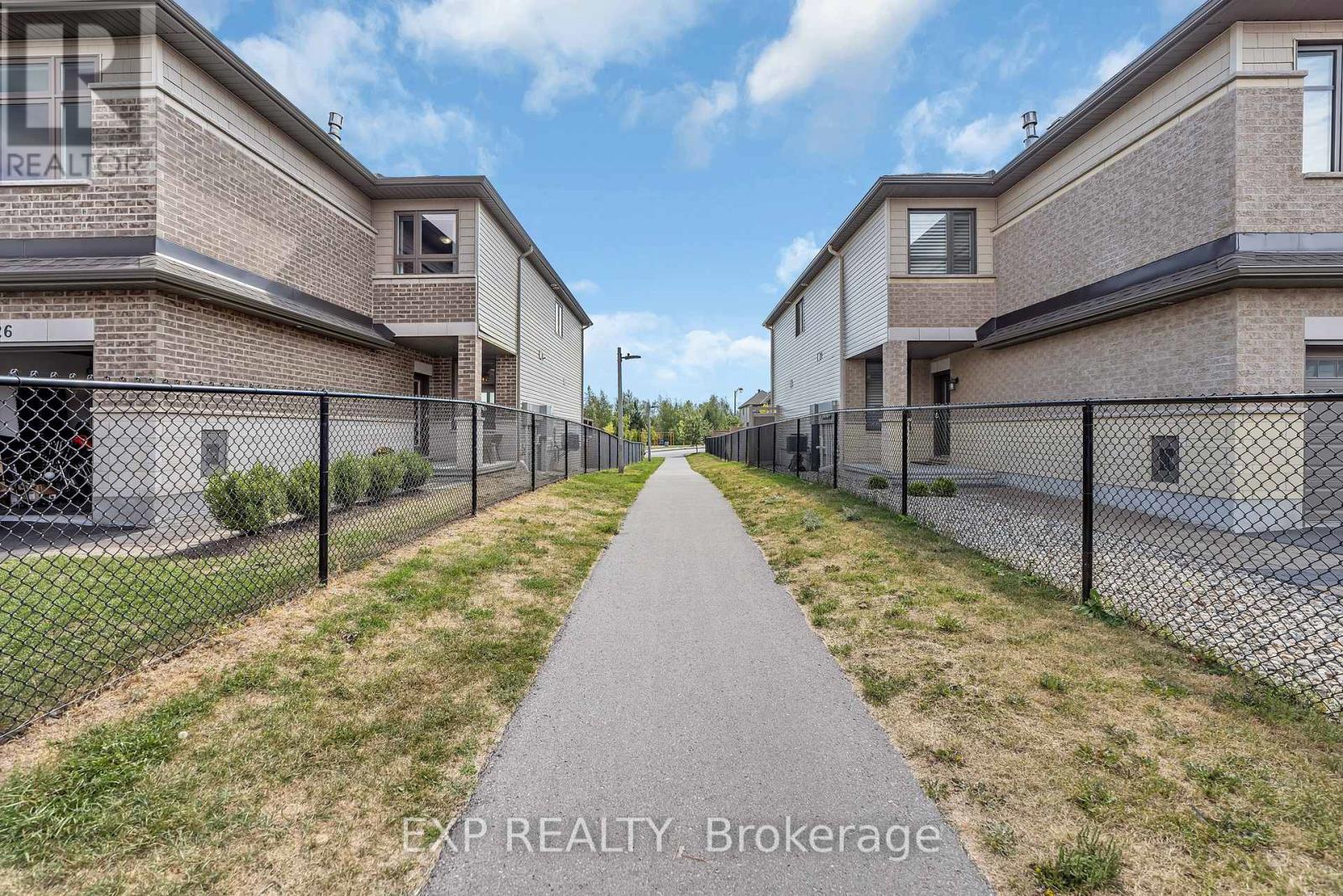 Photo 40 of 226 Purchase Crescent, Ottawa ON