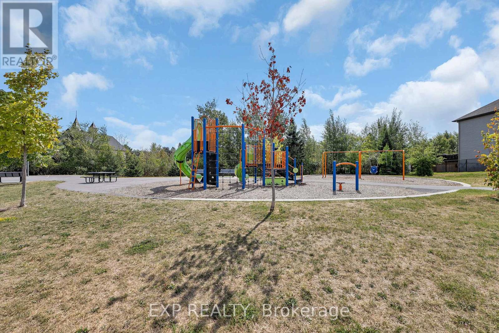Photo 42 of 226 Purchase Crescent, Ottawa ON