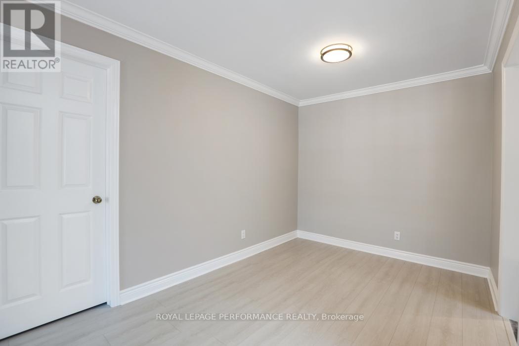 Photo 16 of 304 100 Bruyere Street, Ottawa ON