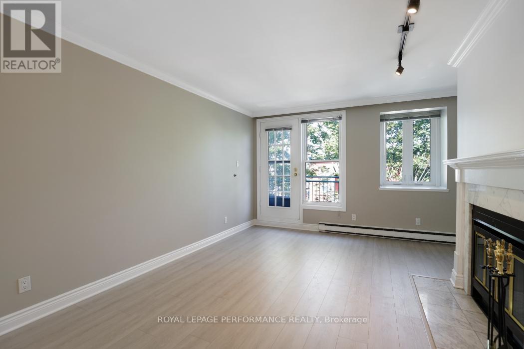 Photo 18 of 304 100 Bruyere Street, Ottawa ON