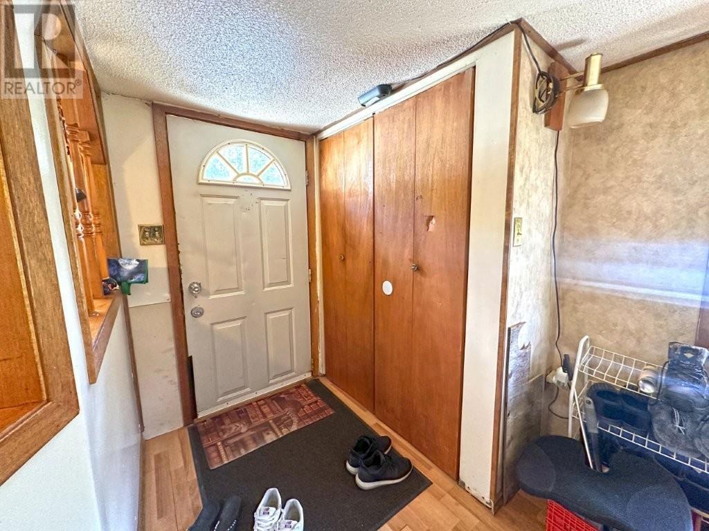 Photo 15 of 14 14 Silver Springs Road, Gorham ON