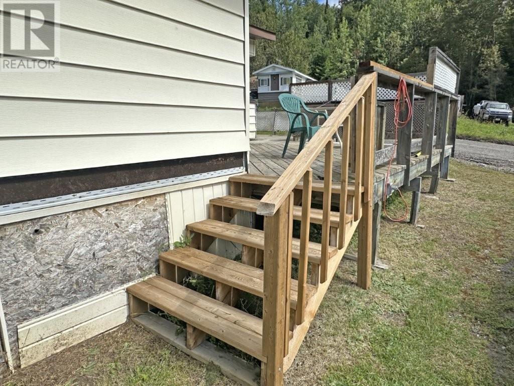 Photo 11 of 14 14 Silver Springs Road, Gorham ON