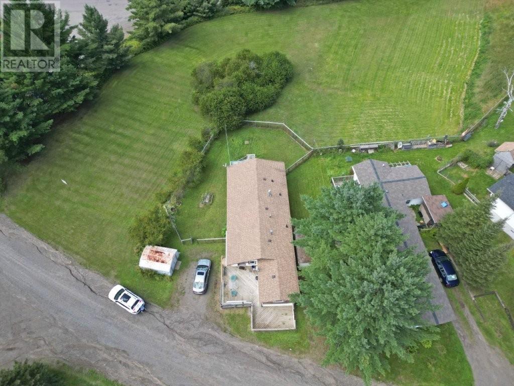 Photo 3 of 14 14 Silver Springs Road, Gorham ON