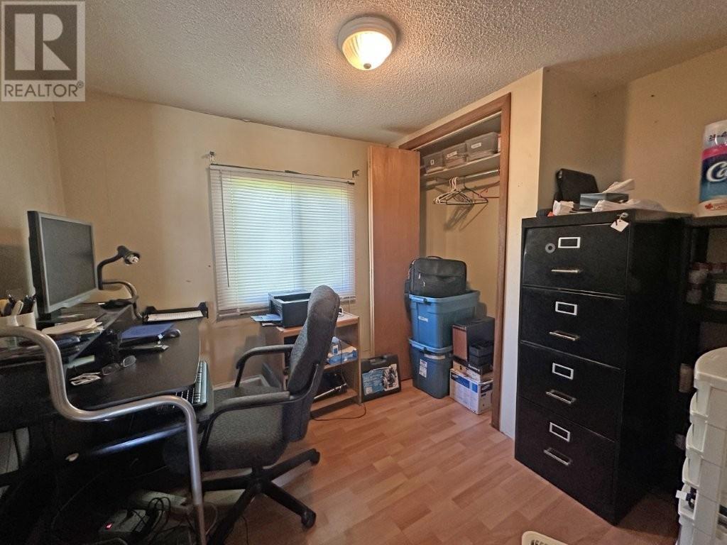 Photo 31 of 14 14 Silver Springs Road, Gorham ON