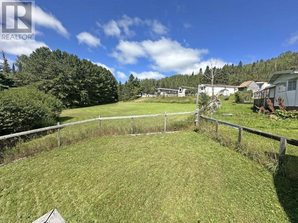 Photo 42 of 14 14 Silver Springs Road, Gorham ON