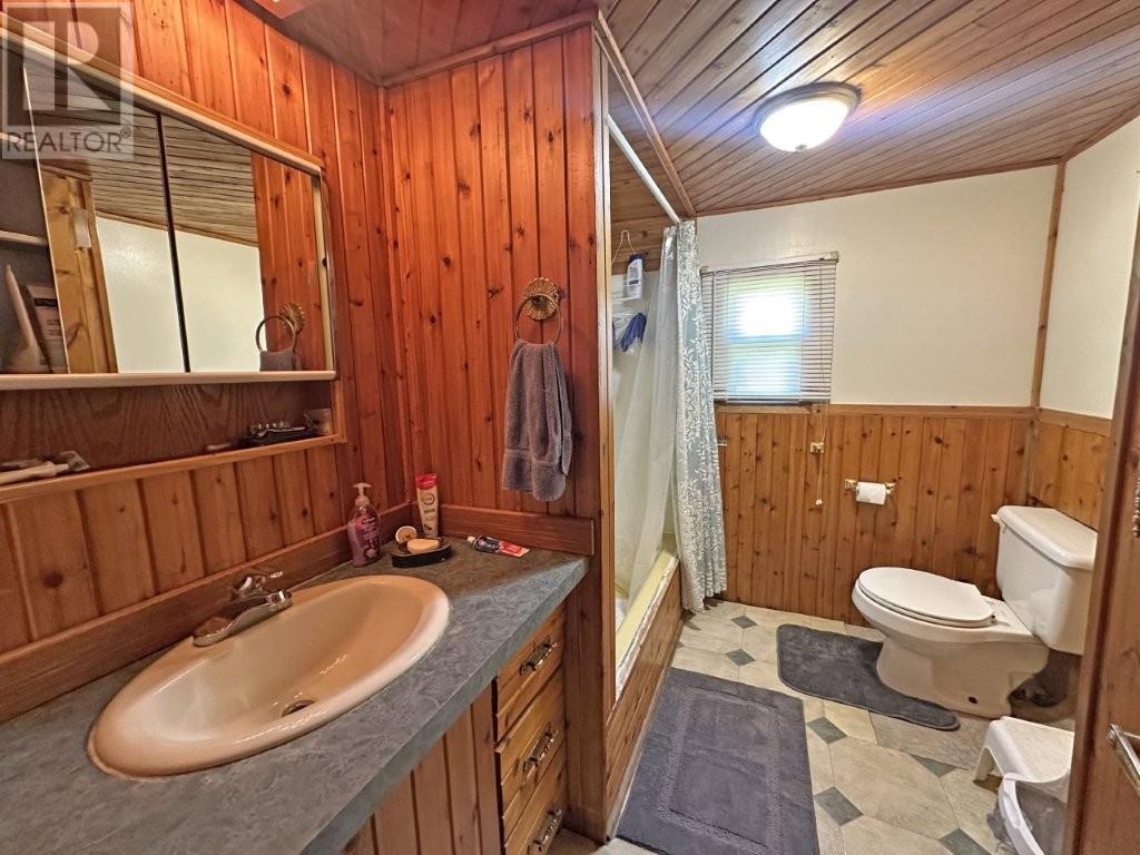 Photo 30 of 14 14 Silver Springs Road, Gorham ON