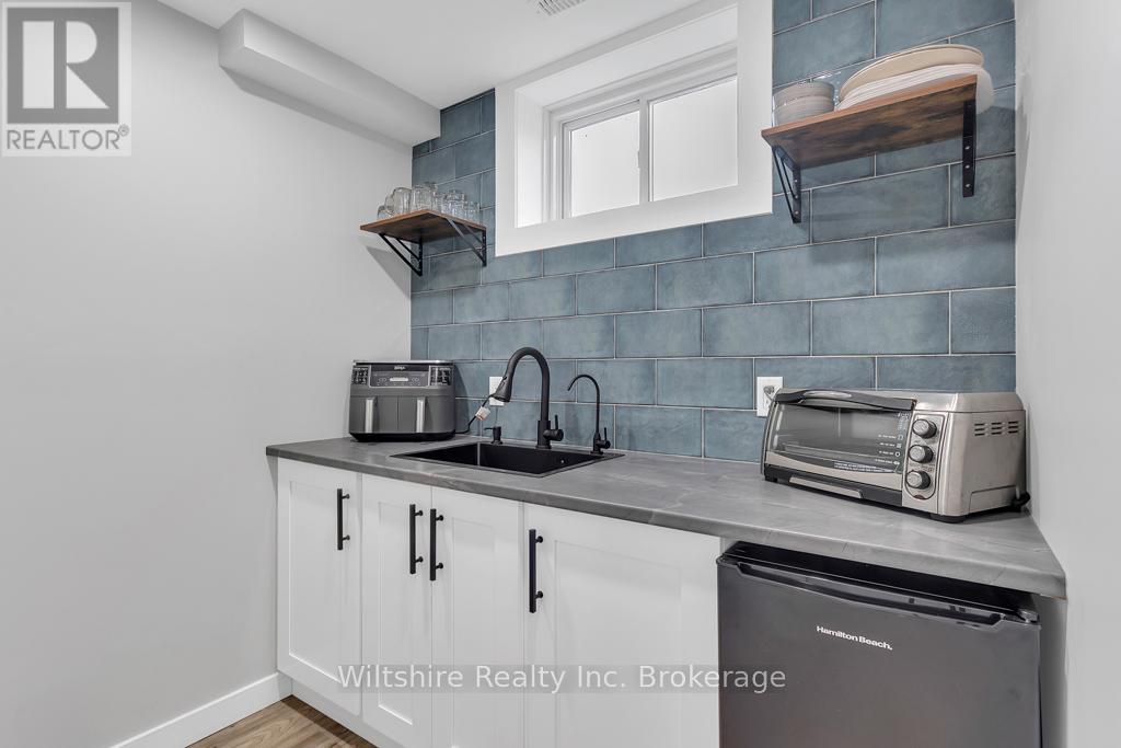 Photo 19 of 335 Talbot Street, Norfolk ON