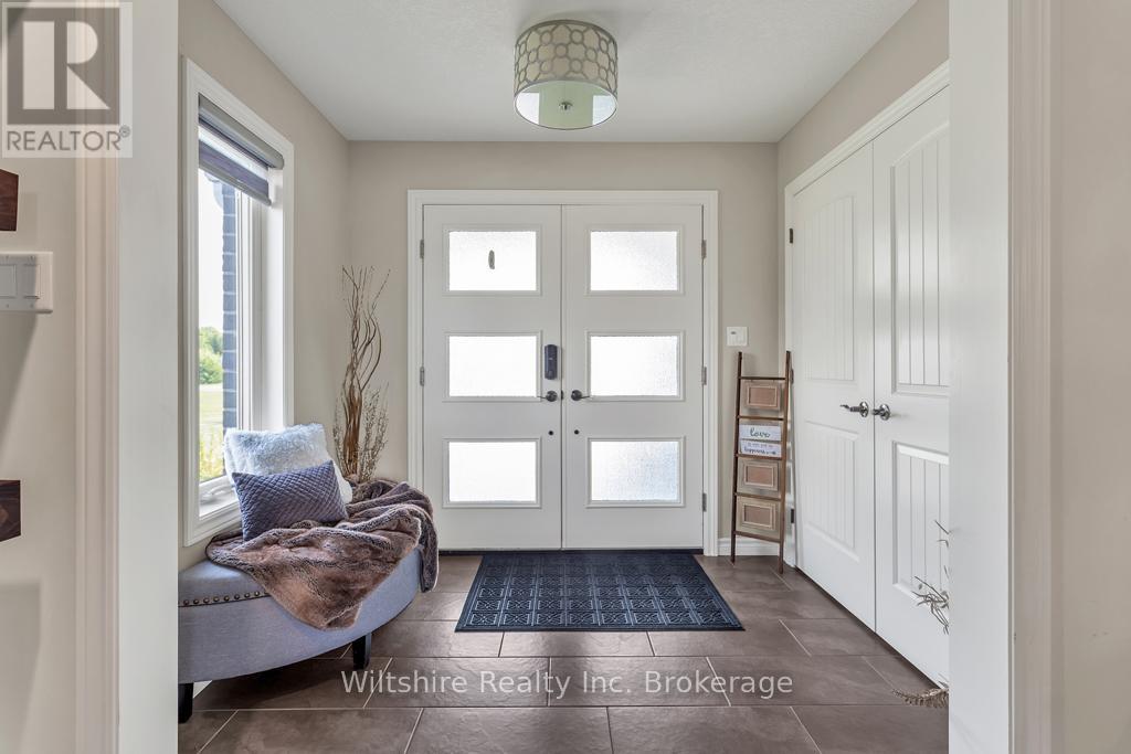 Photo 5 of 335 Talbot Street, Norfolk ON