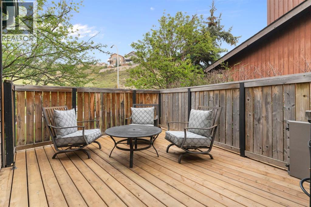 Photo 22 of 65 Carolina Drive, Cochrane AB