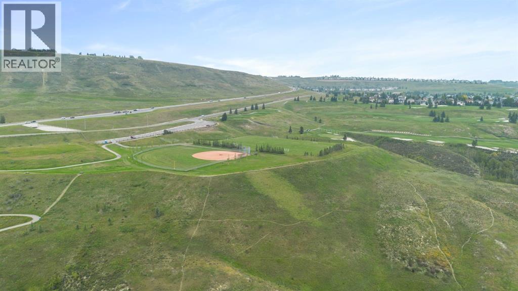 Photo 26 of 65 Carolina Drive, Cochrane AB