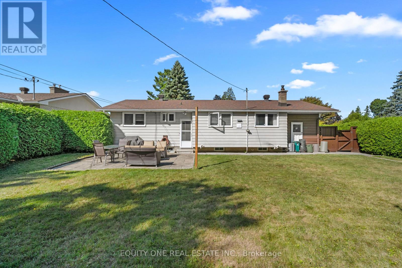 Photo 27 of 2 Parkside Crescent, Ottawa ON