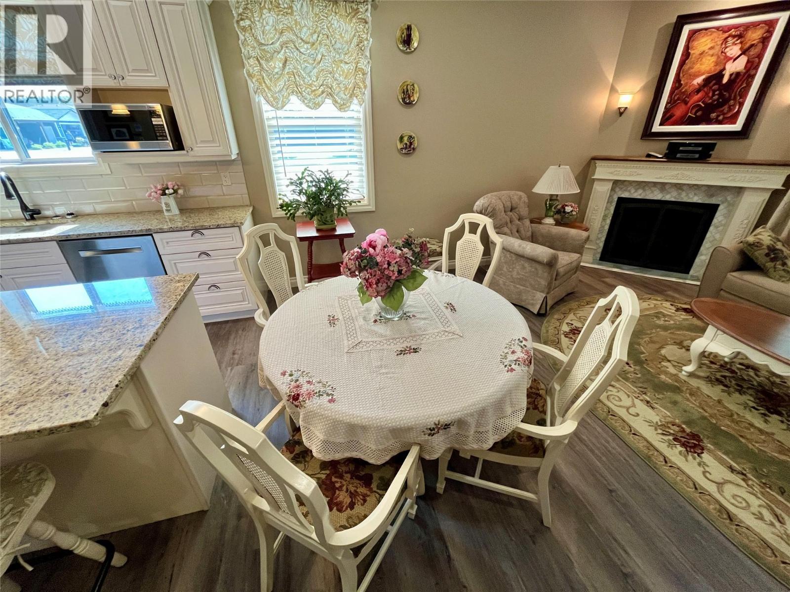 Photo 17 of 1132 Willow Row, Sicamous BC