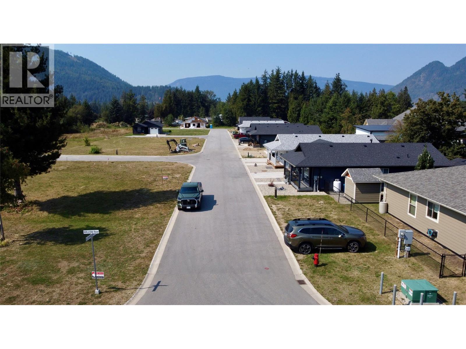 Photo 44 of 1132 Willow Row, Sicamous BC
