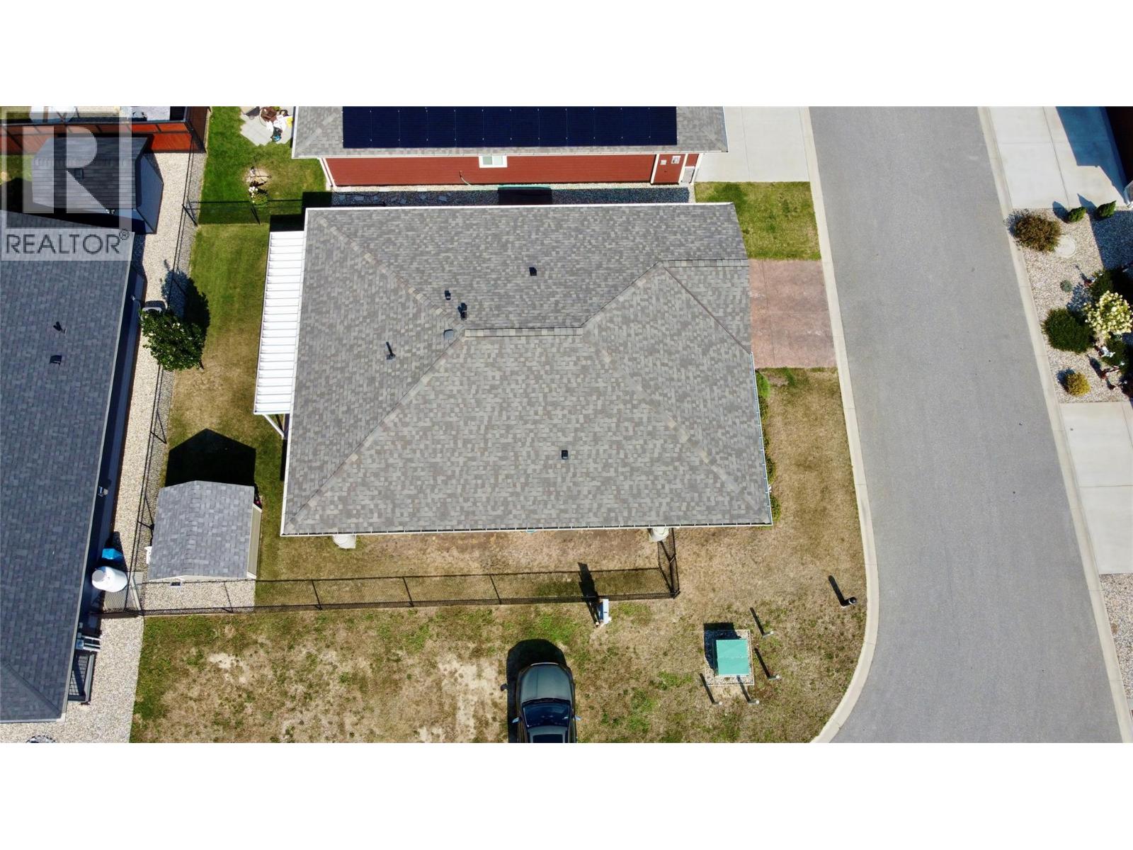 Photo 6 of 1132 Willow Row, Sicamous BC