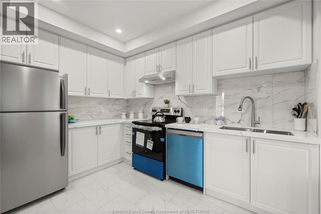 Photo 19 of 488 Parent Avenue, Windsor ON