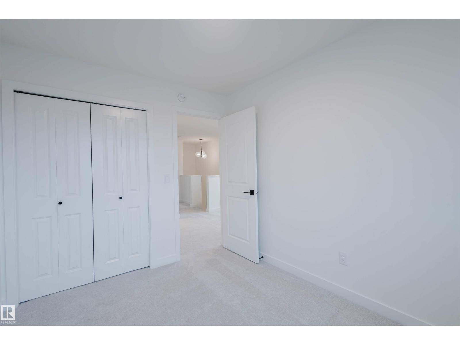 Photo 23 of 2140 Crossbill Ln Nw, Edmonton AB