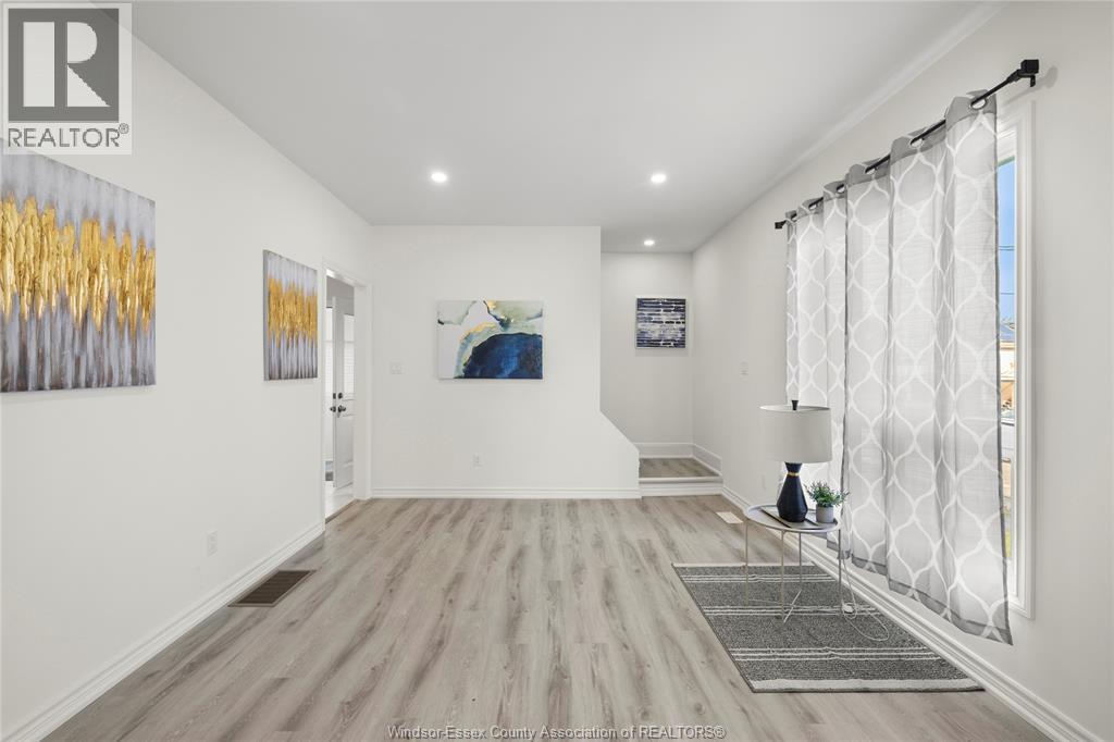 Photo 9 of 488 Parent Avenue, Windsor ON