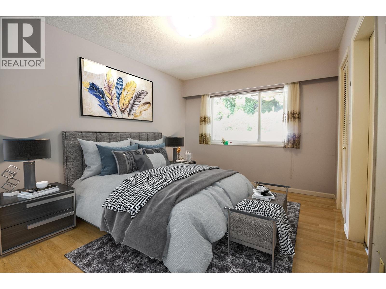 1181 CHARTWELL DRIVE, West Vancouver