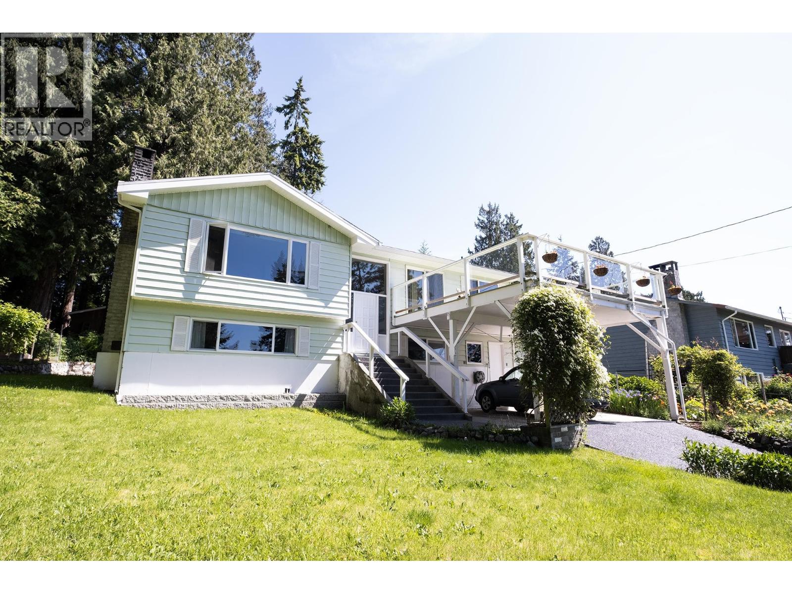 1238 GOWER POINT ROAD, Gibsons