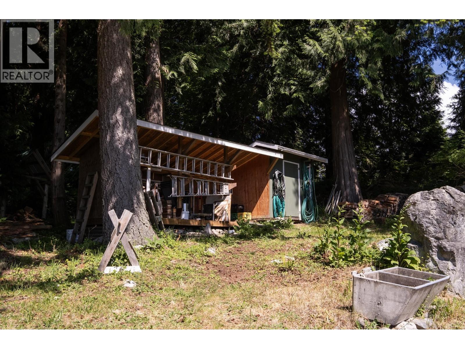 1238 GOWER POINT ROAD, Gibsons