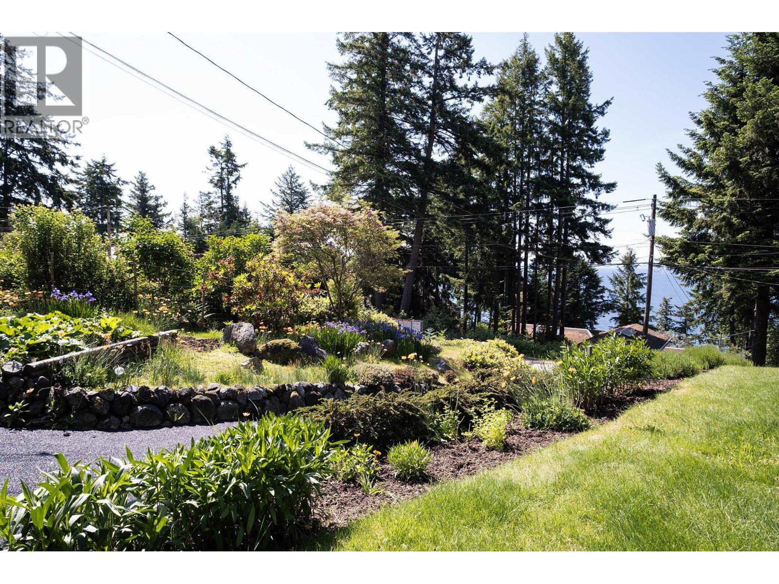 1238 GOWER POINT ROAD, Gibsons