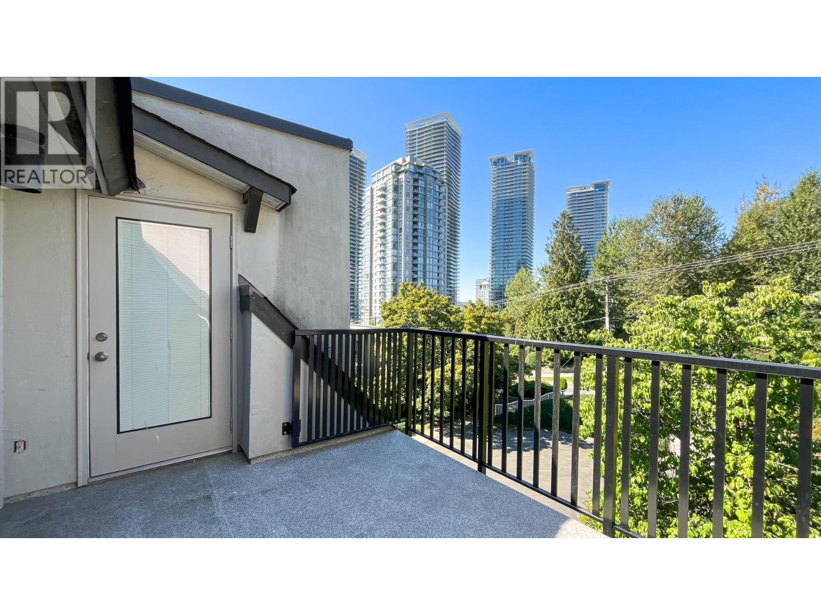 Photo 21 of 416 1945 Woodway Place, Burnaby BC