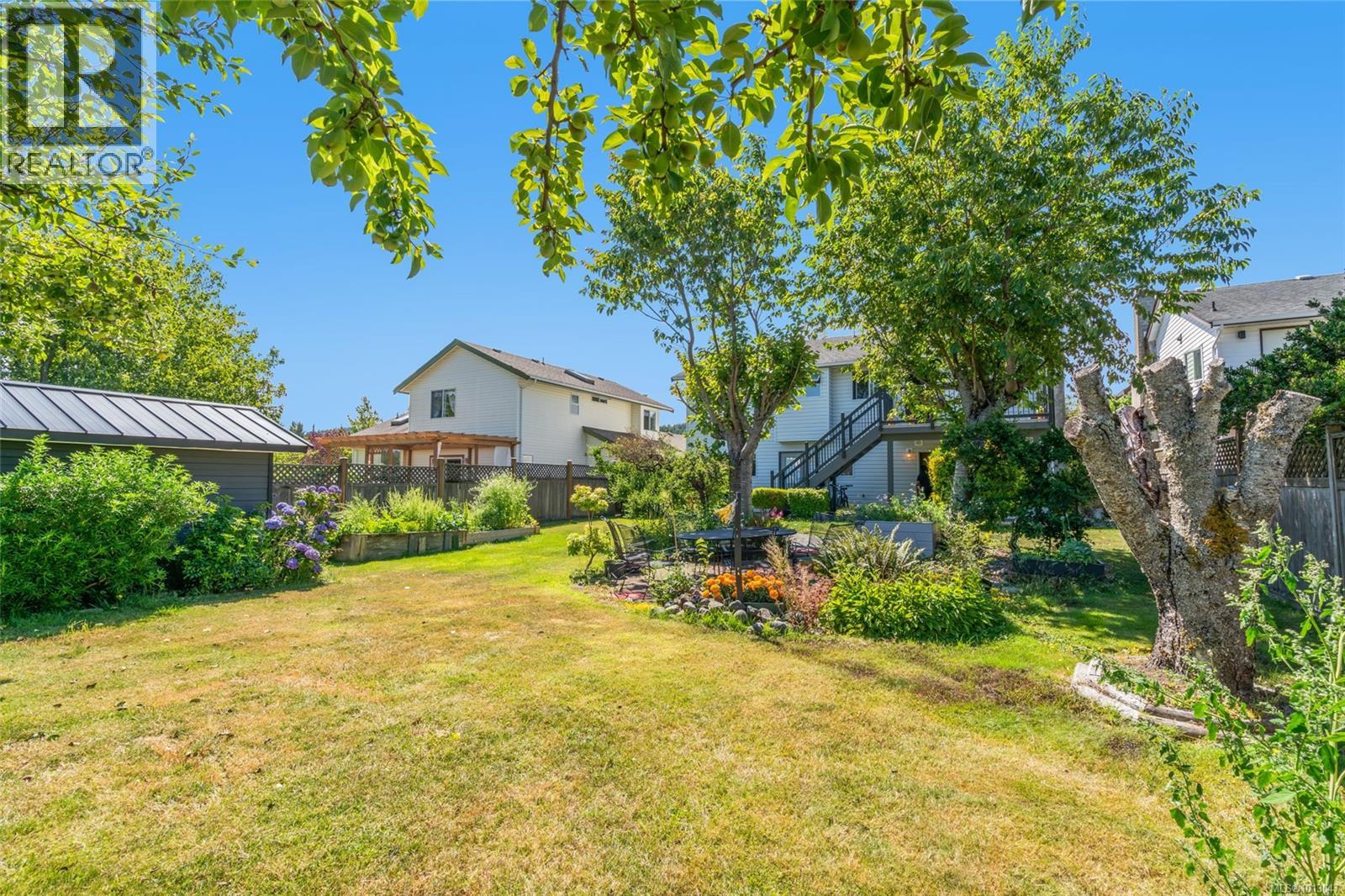 Photo 35 of 5954 Broadway Rd, Nanaimo BC