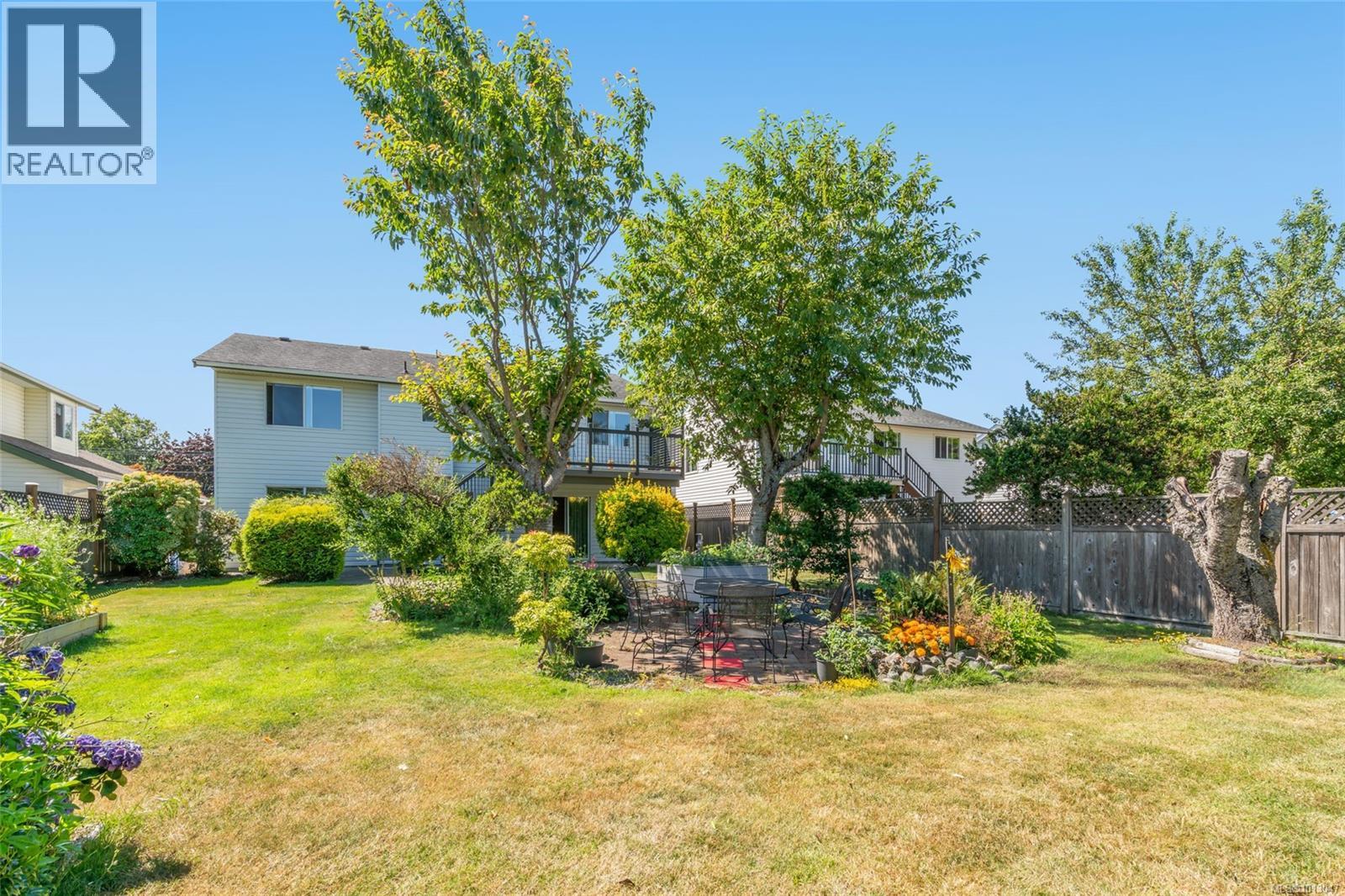 Photo 36 of 5954 Broadway Rd, Nanaimo BC