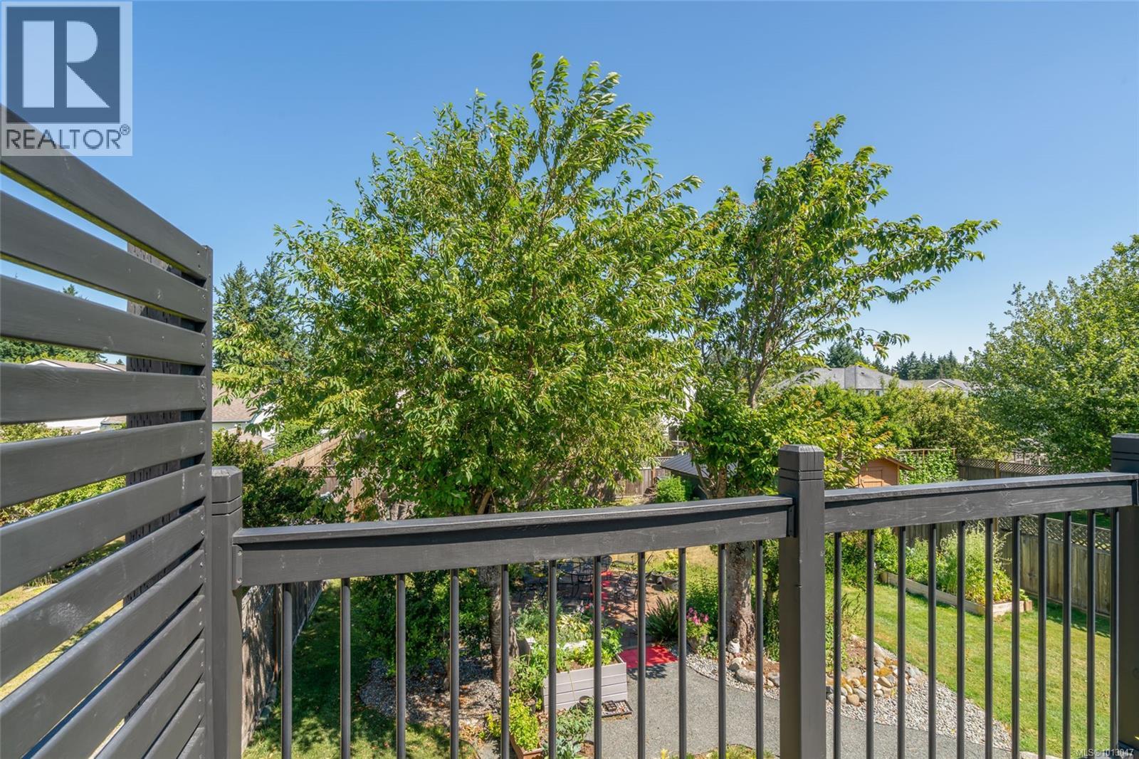 Photo 38 of 5954 Broadway Rd, Nanaimo BC