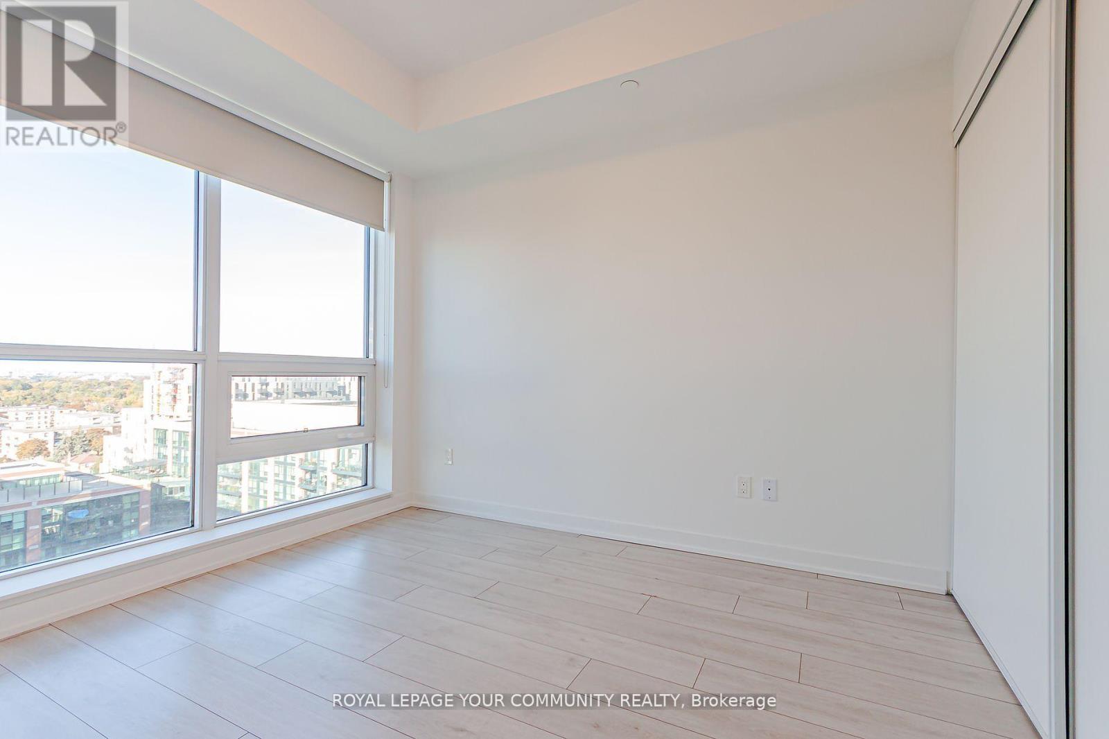 Photo 18 of 1217 31 Tippett Road, Toronto ON