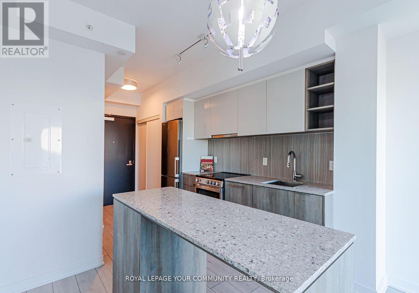 Photo 7 of 1217 31 Tippett Road, Toronto ON