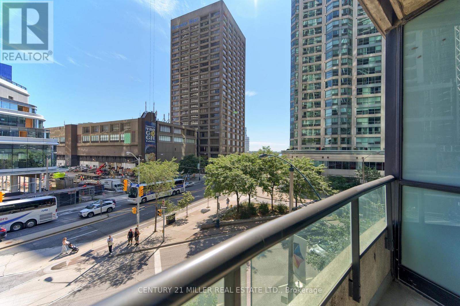 Photo 15 of 310 16 Yonge Street, Toronto ON