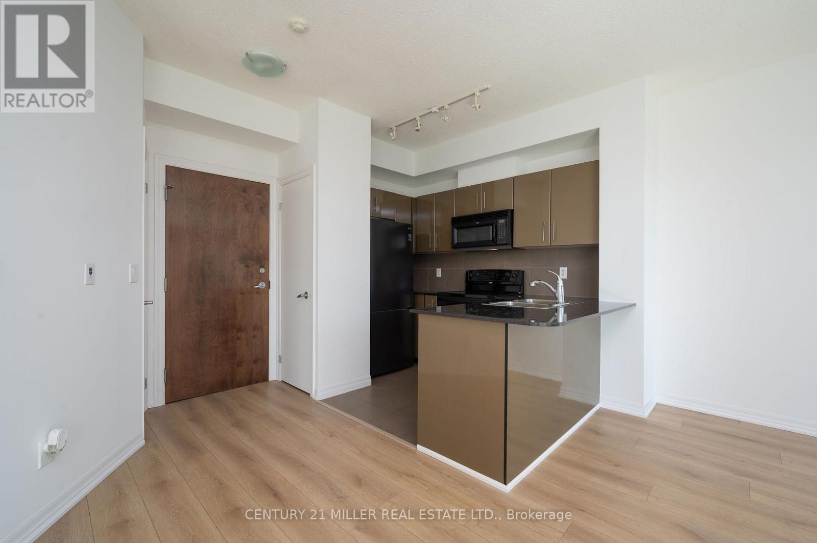 Photo 3 of 310 16 Yonge Street, Toronto ON