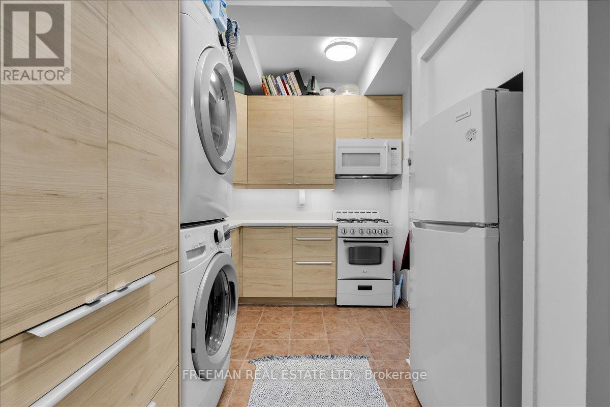 Photo 25 of 769 Euclid Avenue, Toronto ON