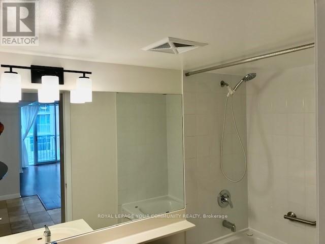 Photo 12 of 570 313 Richmond Street E, Toronto ON