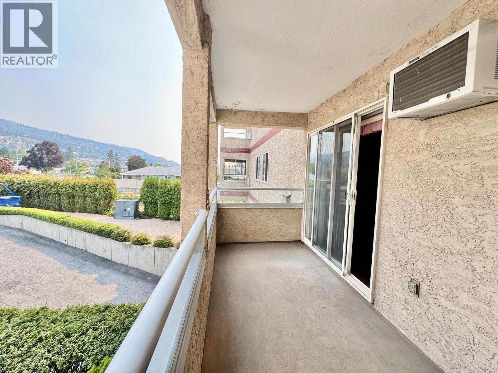 2401 SOUTH MAIN Street Unit# 204, Penticton