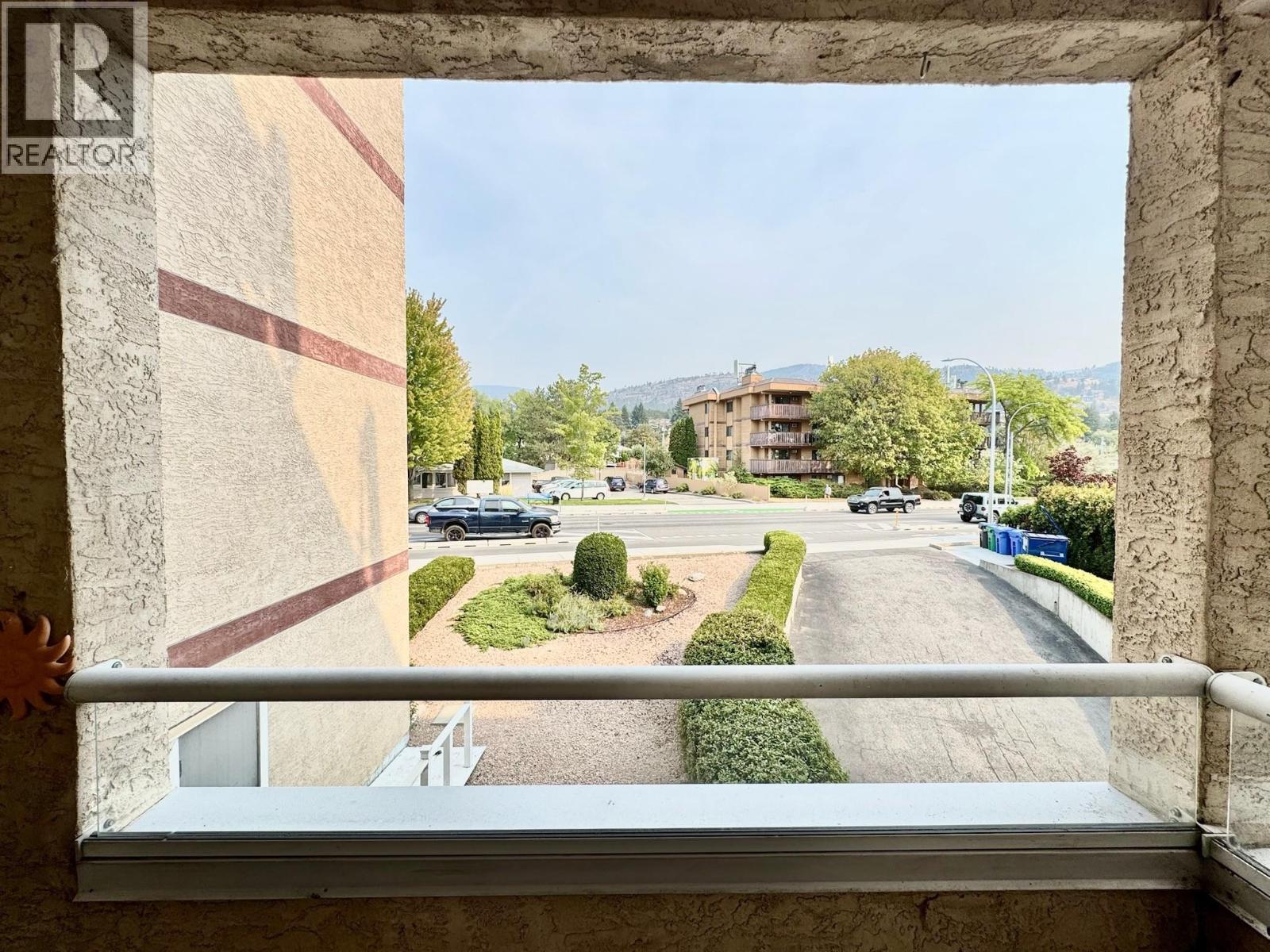 2401 SOUTH MAIN Street Unit# 204, Penticton