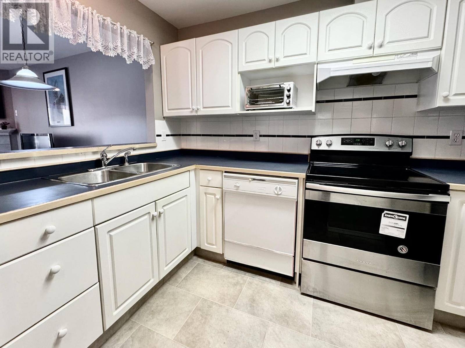 2401 SOUTH MAIN Street Unit# 204, Penticton