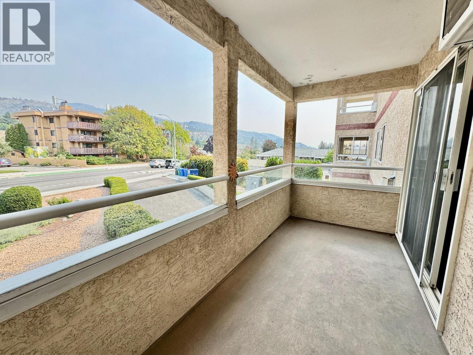 2401 SOUTH MAIN Street Unit# 204, Penticton