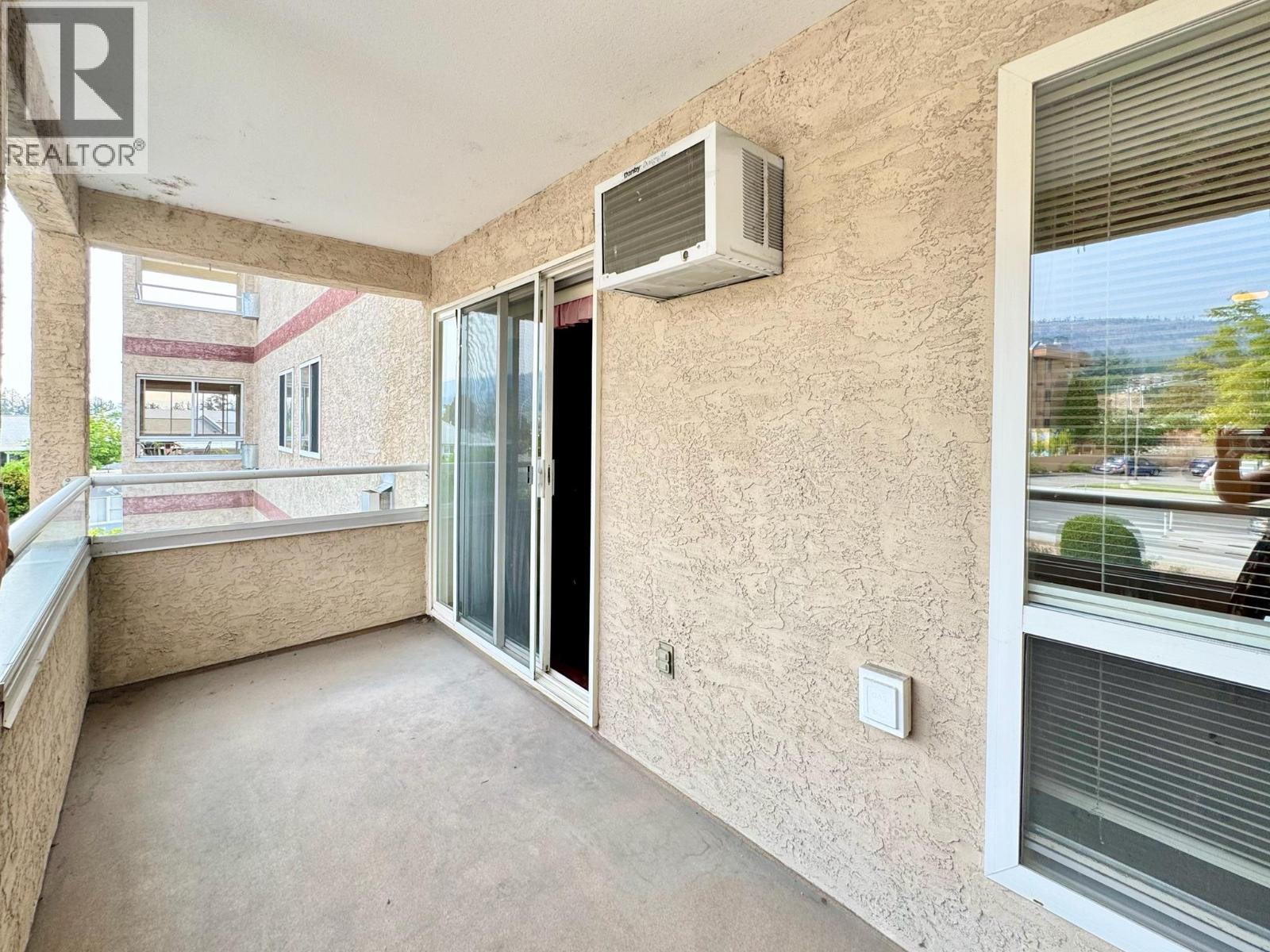 2401 SOUTH MAIN Street Unit# 204, Penticton