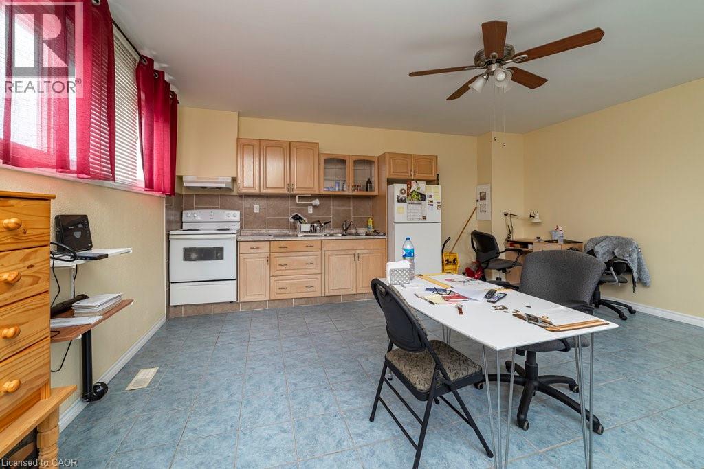 Photo 23 of 96 Kinrade Avenue, Hamilton ON