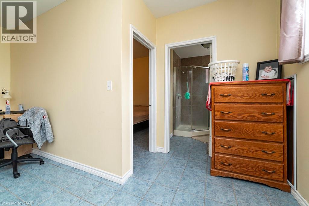 Photo 26 of 96 Kinrade Avenue, Hamilton ON