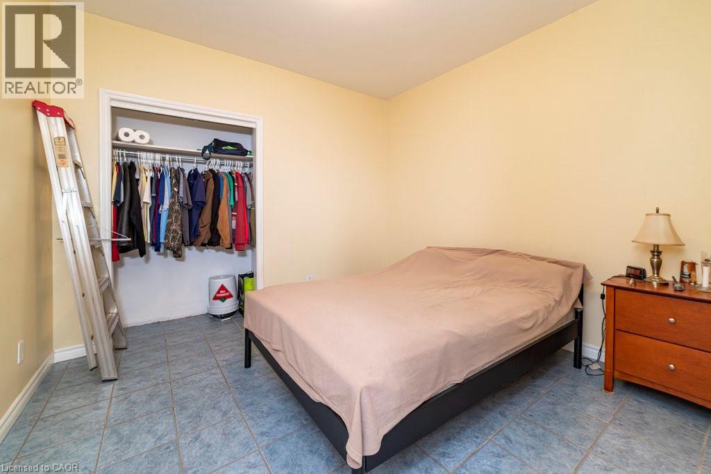 Photo 27 of 96 Kinrade Avenue, Hamilton ON