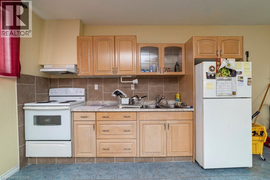 Photo 25 of 96 Kinrade Avenue, Hamilton ON