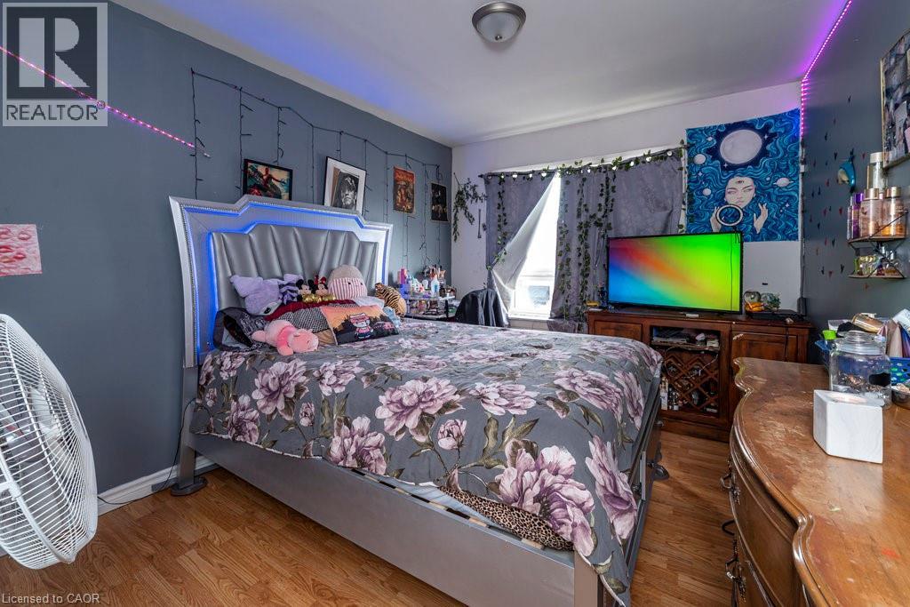 Photo 45 of 96 Kinrade Avenue, Hamilton ON