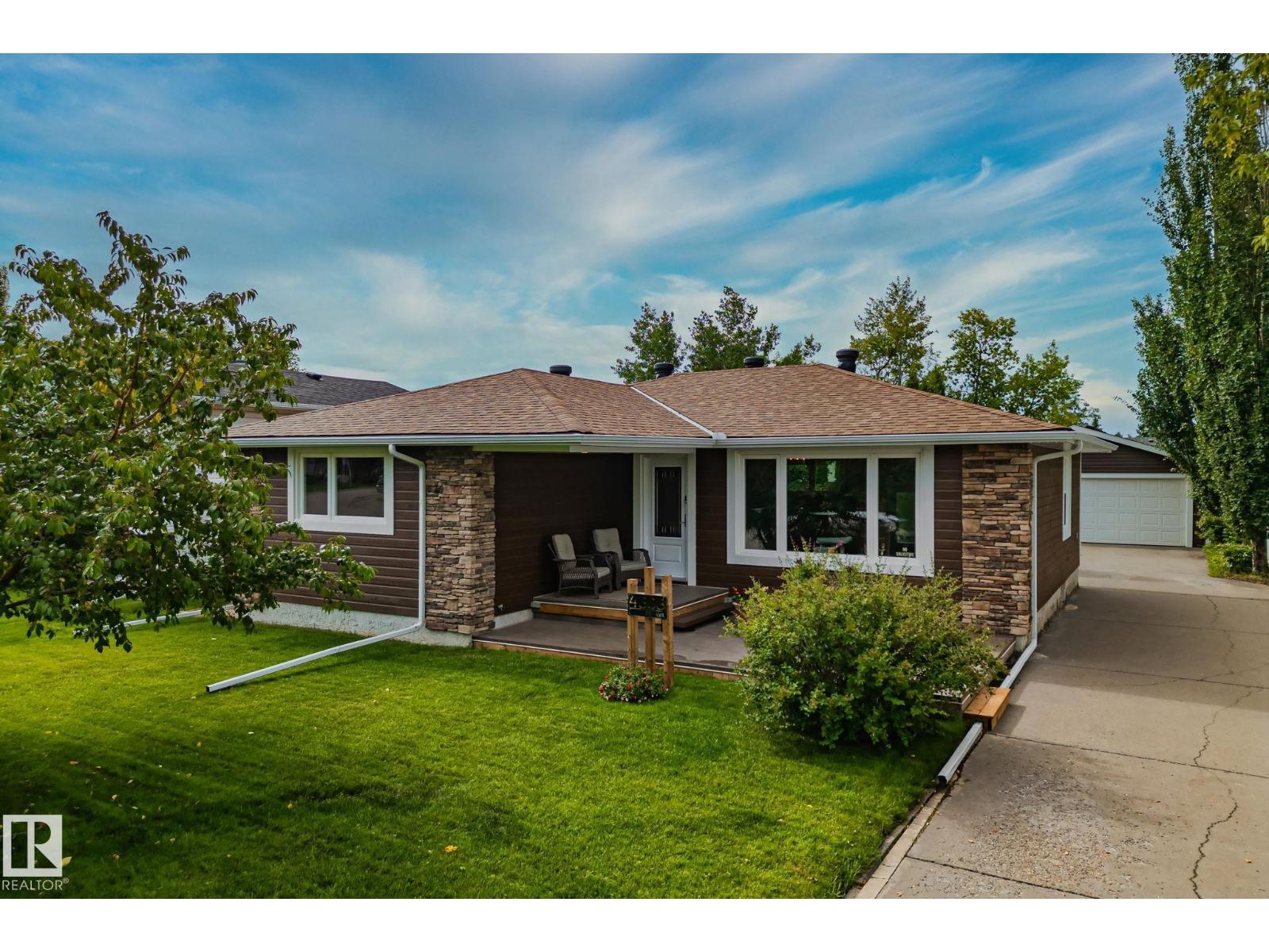 Photo 1 of 4303 35 Av, Leduc AB